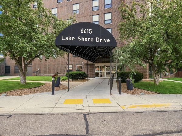 6615 Lake Shore Drive S, Unit 405, Richfield, MN 55423