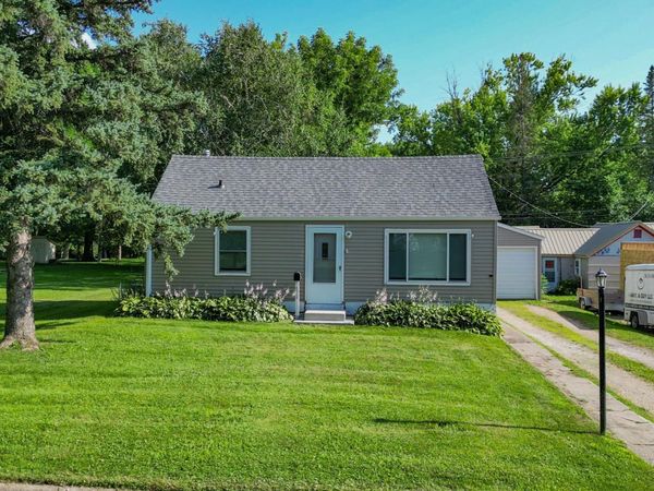 620 E Adolphus Avenue, Fergus Falls, MN 56537