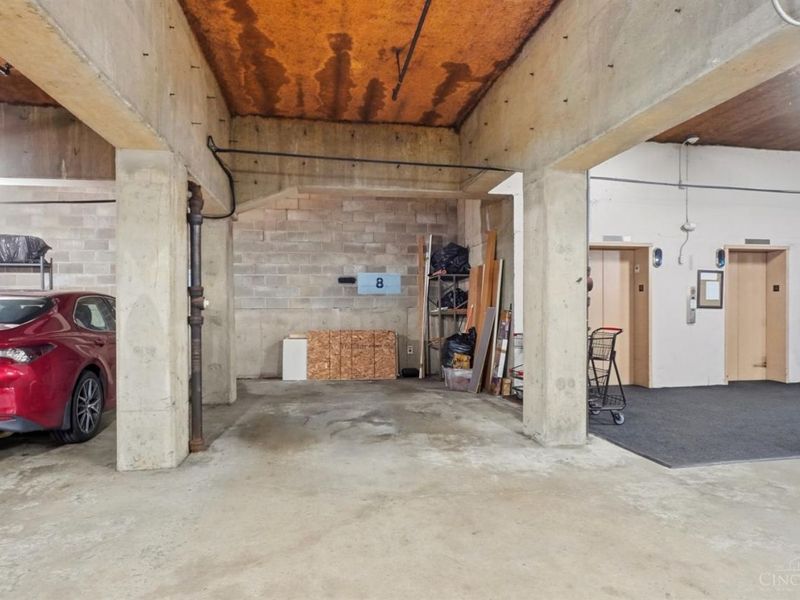 880 Rue De La Paix, Unit A24, Cincinnati, OH 45220 Photo 36