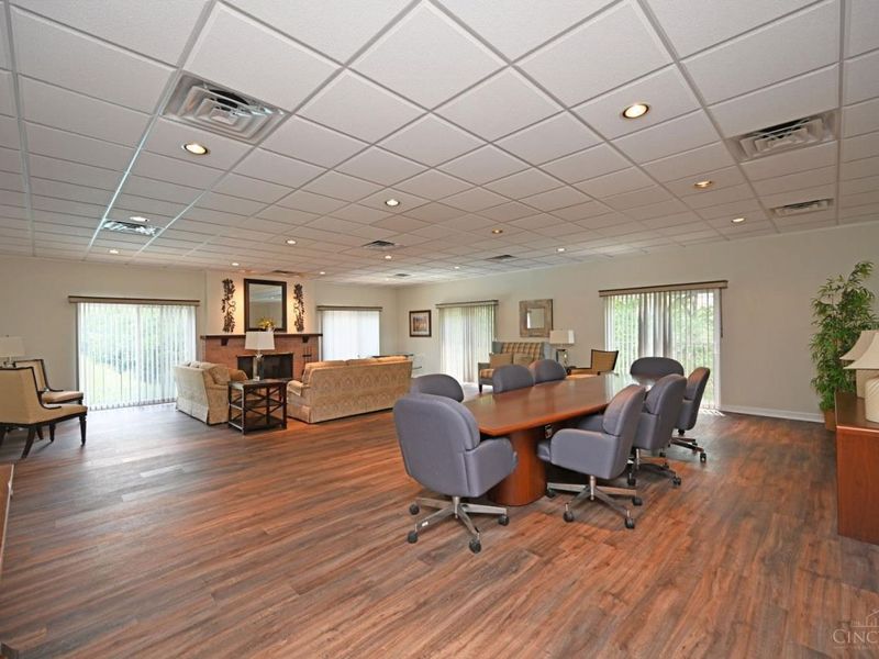 880 Rue De La Paix, Unit A24, Cincinnati, OH 45220 Photo 47