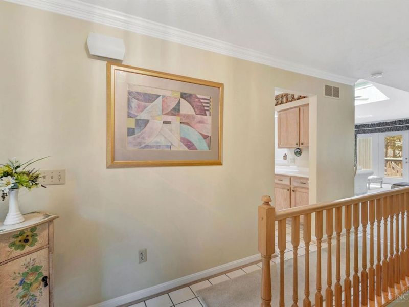 5038 Bristol Court, Loveland, OH 45140 Photo 4