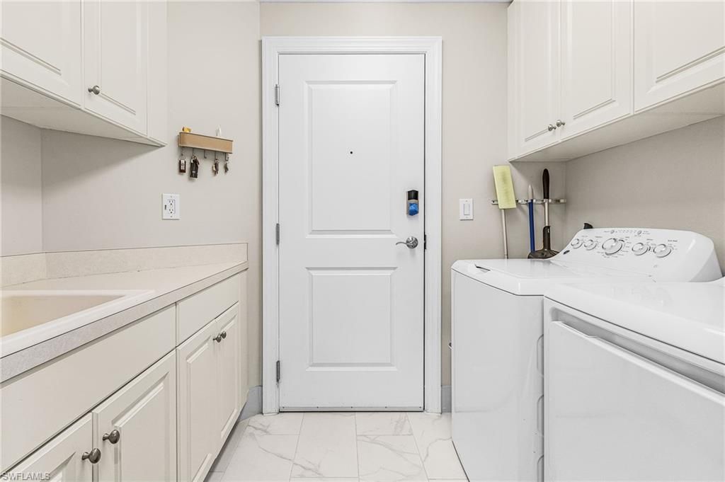 4192 Bay Beach Ln, Unit 875, Fort Myers Beach, FL 33931 Photo