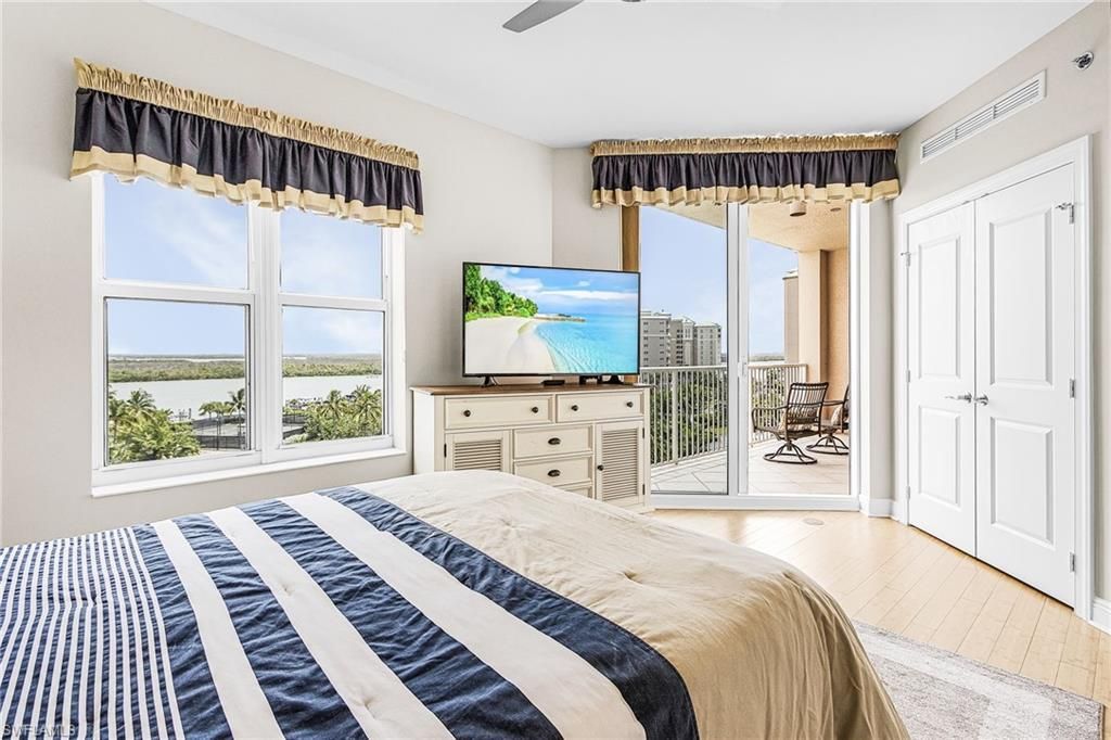 4192 Bay Beach Ln, Unit 875, Fort Myers Beach, FL 33931 Photo