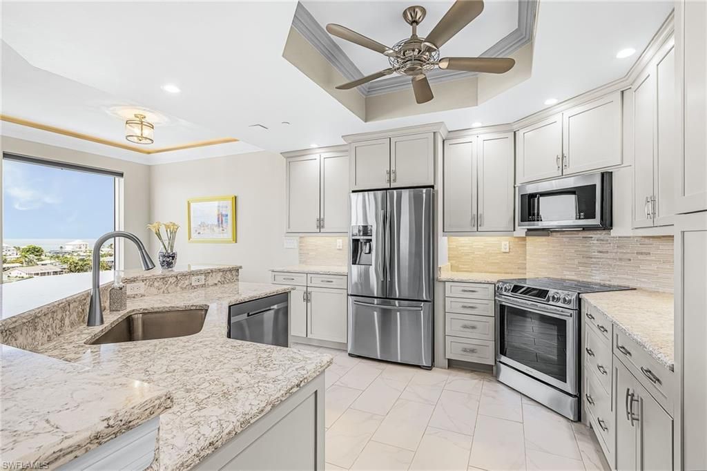 4192 Bay Beach Ln, Unit 875, Fort Myers Beach, FL 33931 Photo