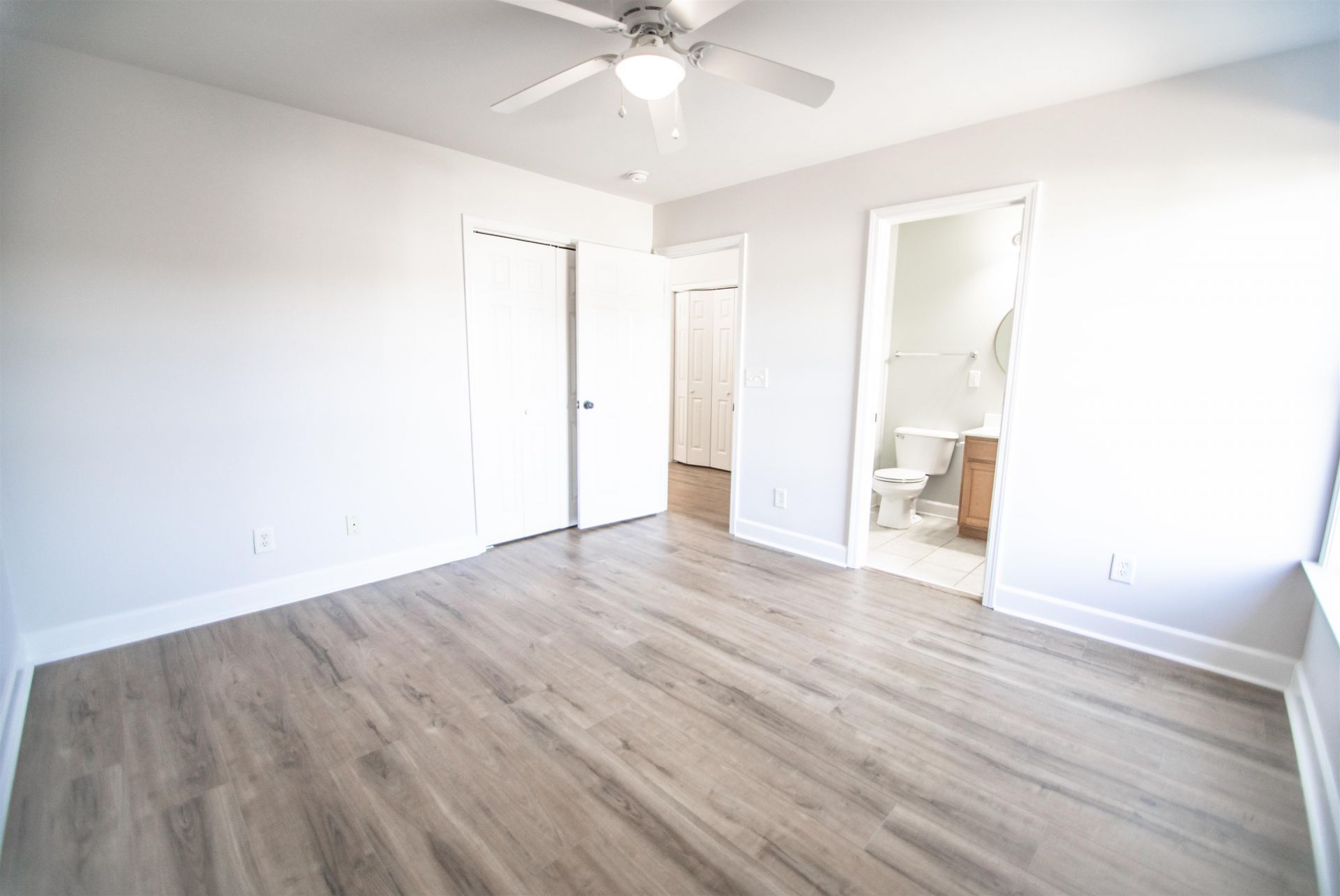 1005 Balmore Dr.  Photo 27