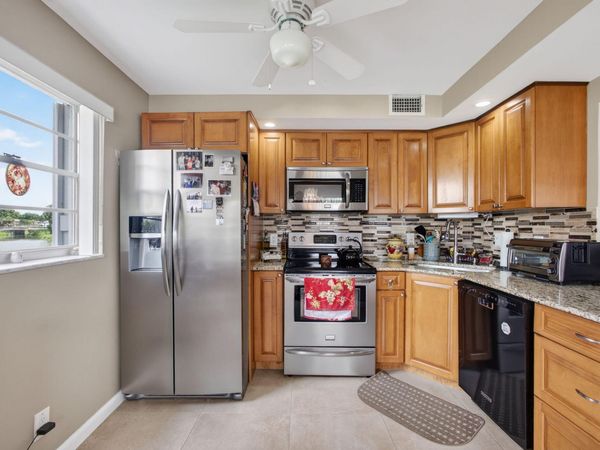 101 Wellington C, West Palm Beach, FL 33417