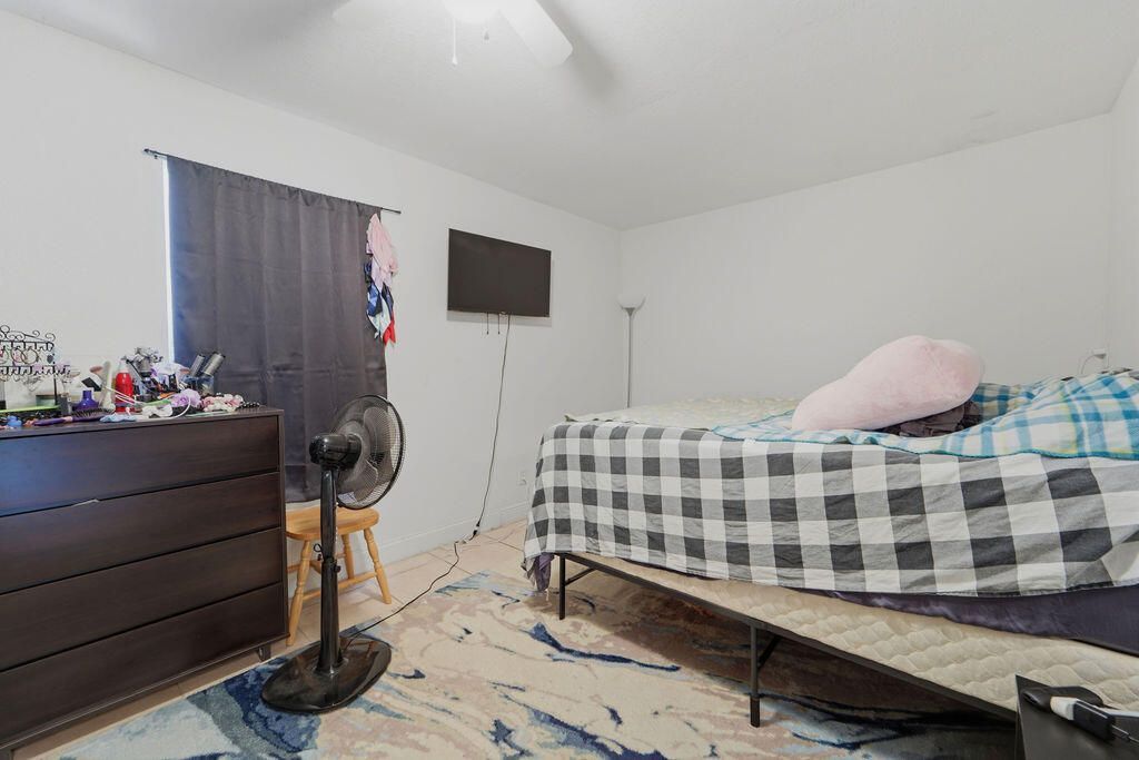 726 41st Street, West Palm Beach, FL 33407 Photo