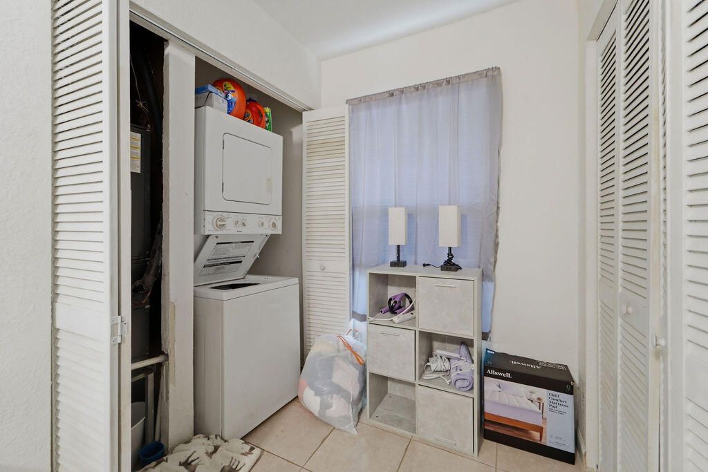 726 41st Street, West Palm Beach, FL 33407 Photo