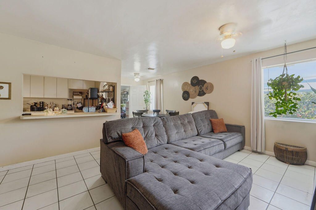 726 41st Street, West Palm Beach, FL 33407 Photo