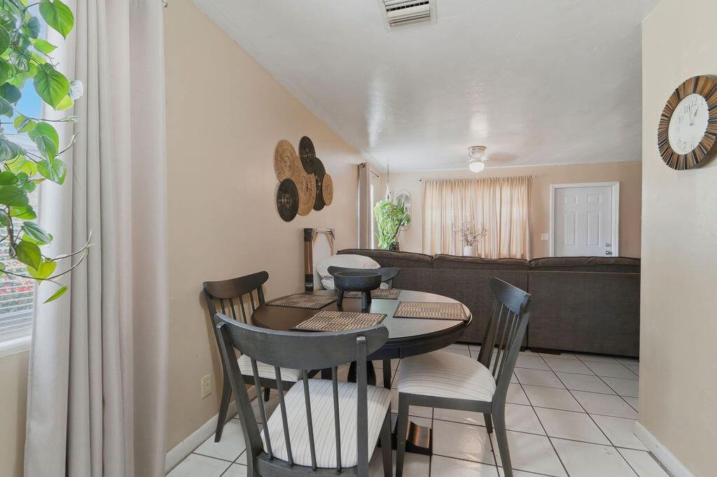 726 41st Street, West Palm Beach, FL 33407 Photo