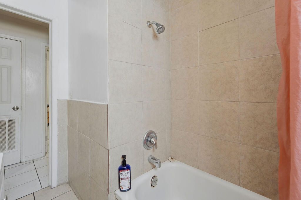 726 41st Street, West Palm Beach, FL 33407 Photo