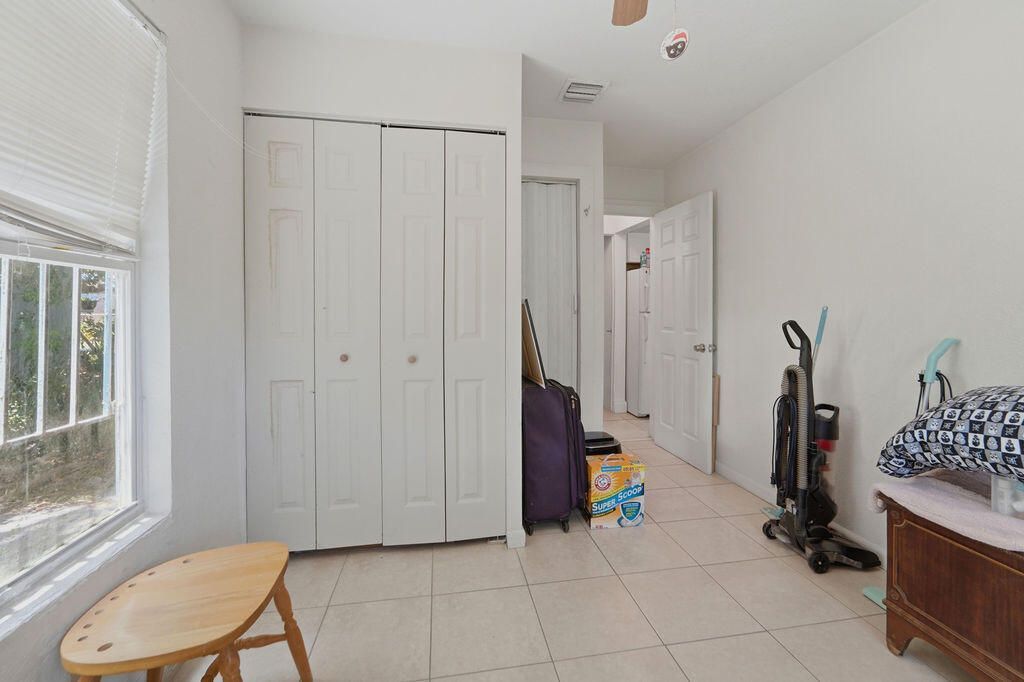726 41st Street, West Palm Beach, FL 33407 Photo