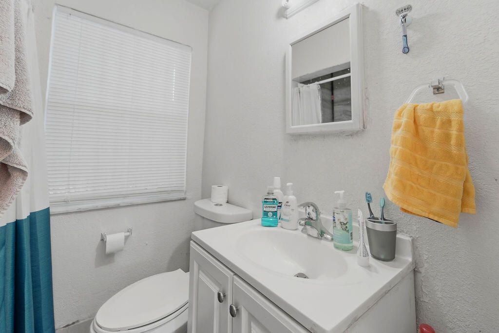 726 41st Street, West Palm Beach, FL 33407 Photo