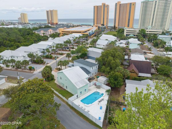 212 Sands Street , Panama City Beach, FL 32413