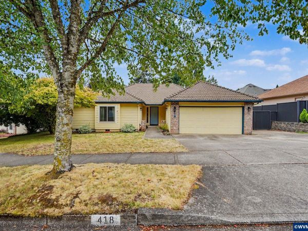 418 Valleywood Dr SE, Salem, OR 97306