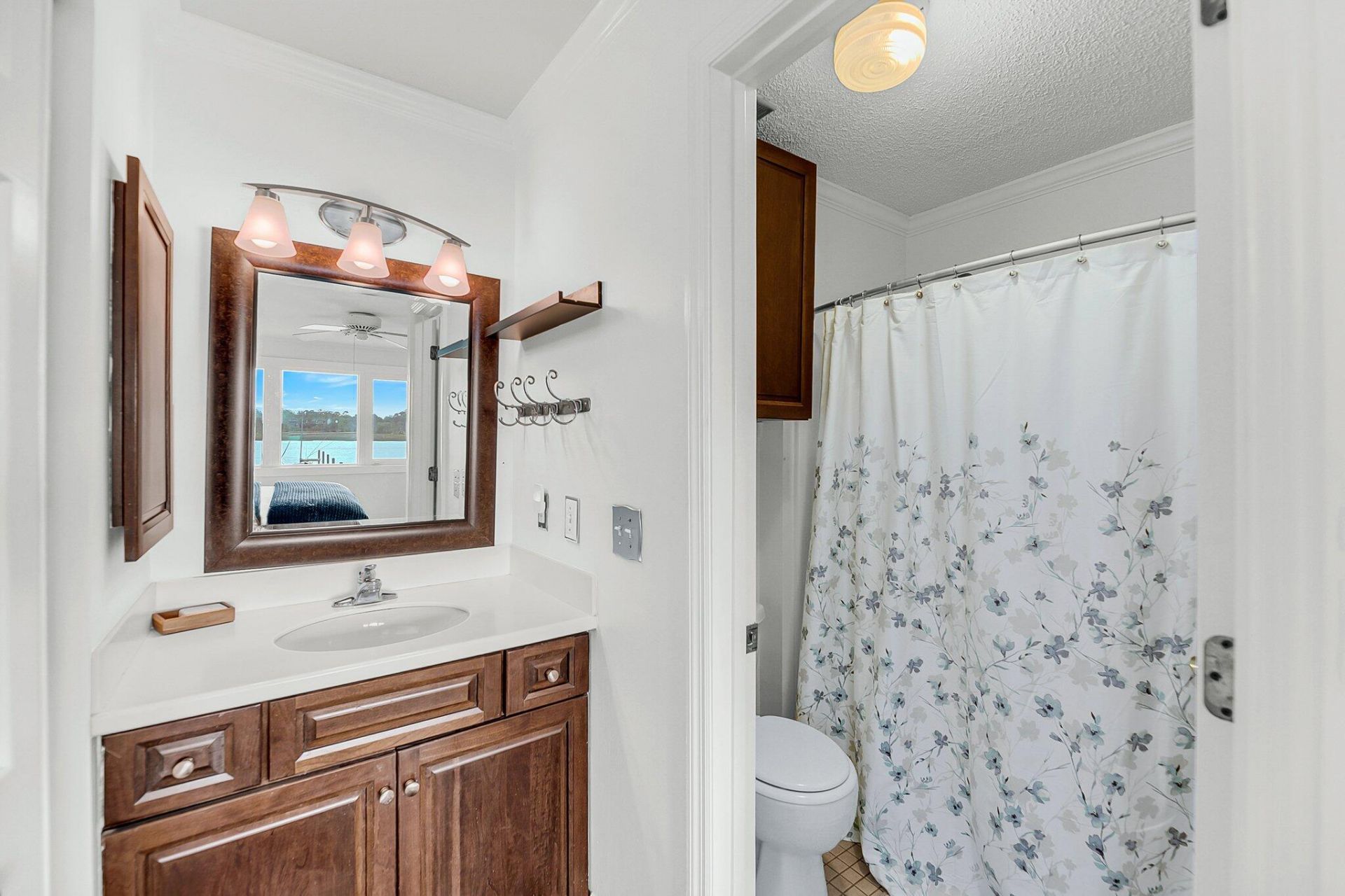 63 W Mariners Cay Drive Photo 18