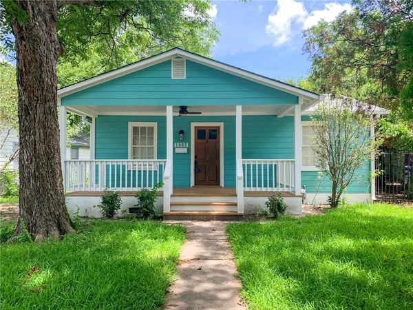 1002 W Saint Johns Ave , Austin, TX 78757