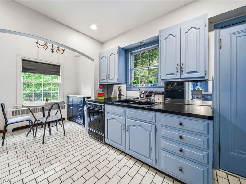 7364 Johnnycake Ridge Road , Mentor, OH 44060 Photo 16