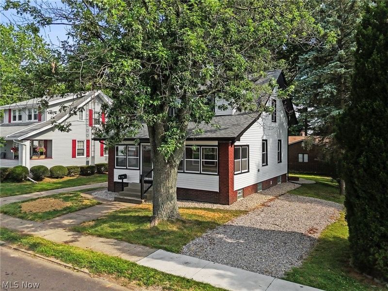 814 E Broad Street, Louisville, OH 44641 Photo 35