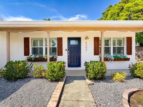 4305 W BAY AVENUE , TAMPA, FL 33616