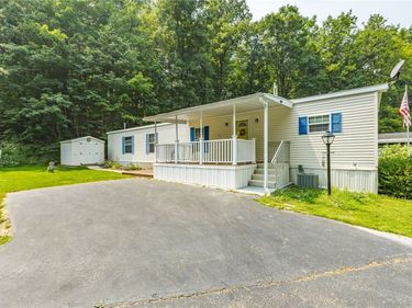 1925 Factory Hollow , Lima, NY 14485