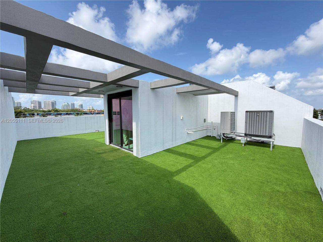 2692 SW 25th Ave , Miami, FL 33133 Photo