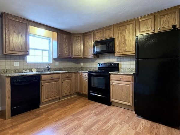 25 Columbia Avenue, Unit 2, Newton, MA 02464