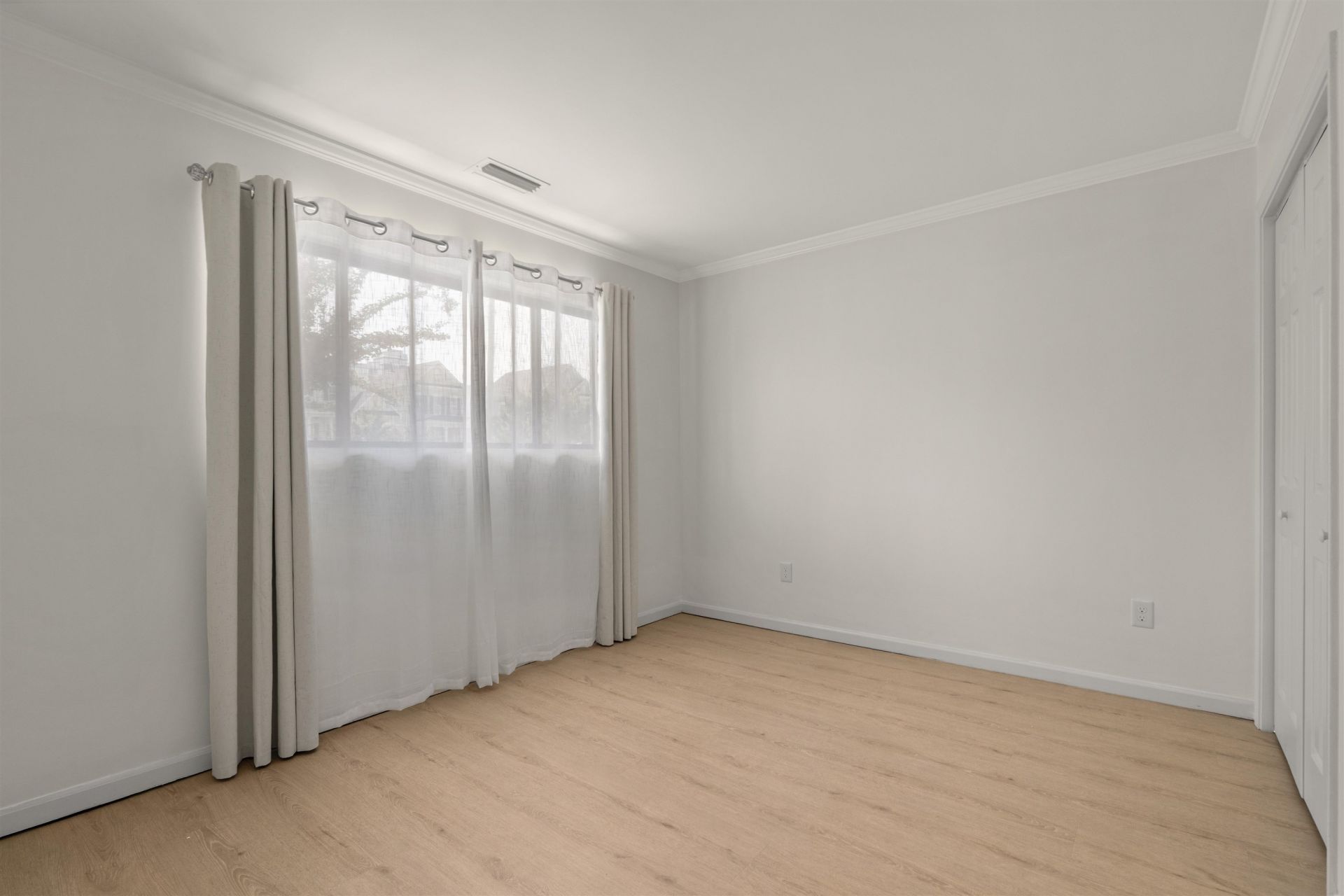 7700 Porcher Dr. Photo 31