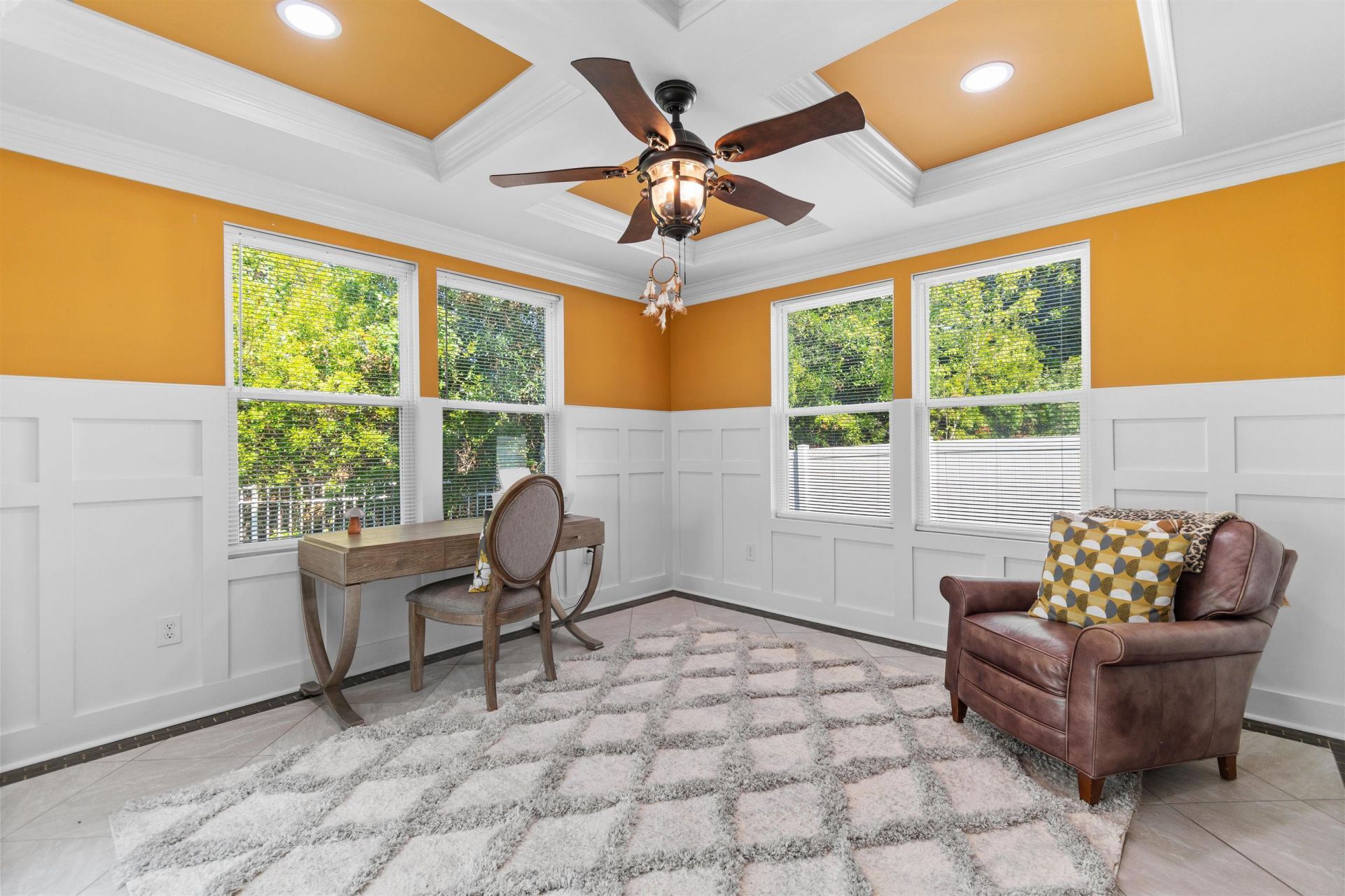 200 Davis Ct. Photo 19