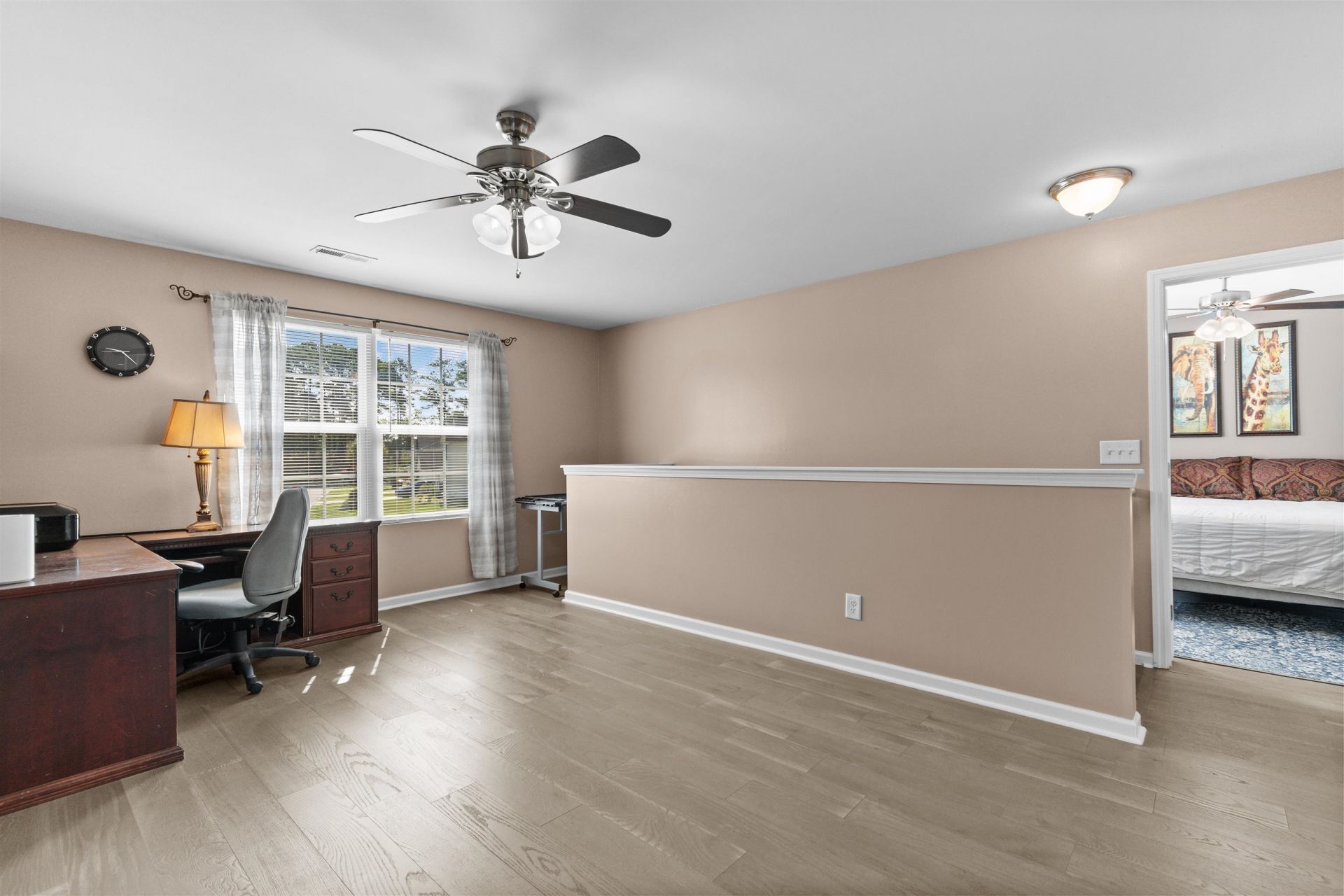200 Davis Ct. Photo 26