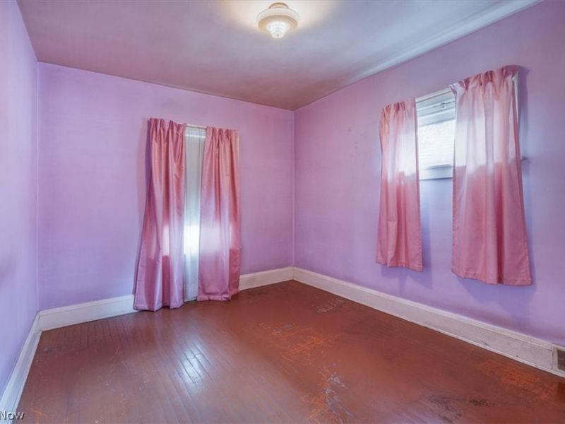 9500 Parkview Avenue, Cleveland, OH 44104 Photo 24