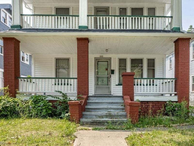 9500 Parkview Avenue, Cleveland, OH 44104 Photo 3