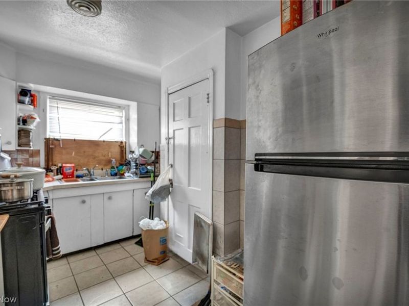 4512 W 150th Street, Cleveland, OH 44135 Photo 8
