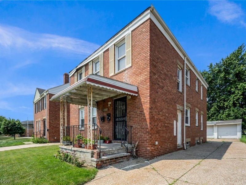 4532 W 150th Street, Cleveland, OH 44135 Photo 2