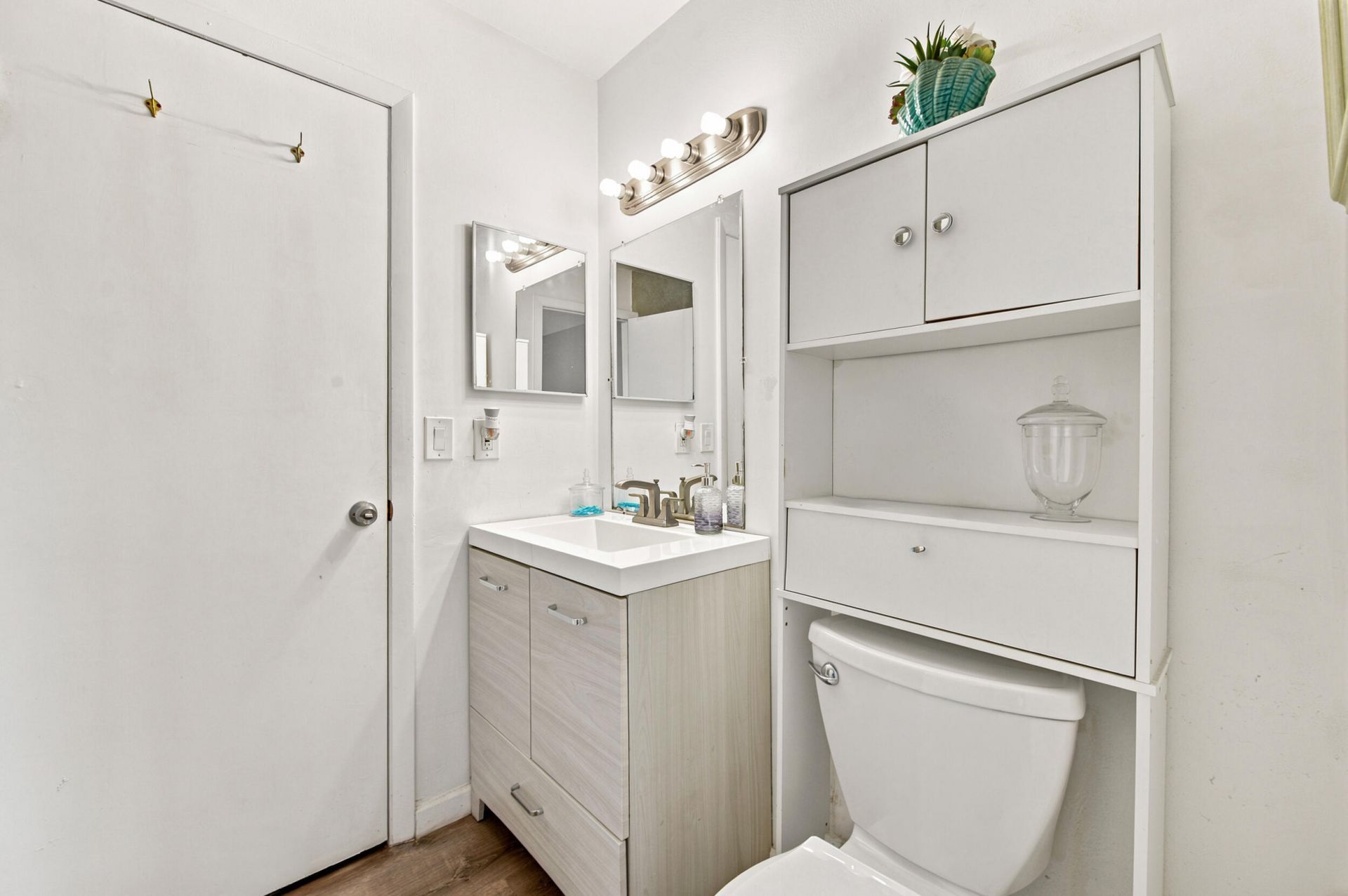 799 Hill Drive, Unit E, West Palm Beach, FL 33415 Photo