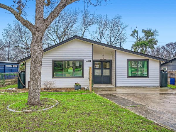 205 Rowland DR , Austin, TX 78745