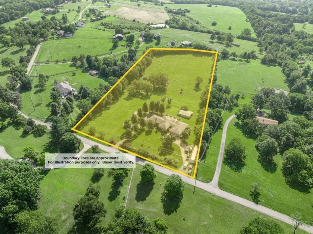 1441 Newman Road, Lexington, KY 40515