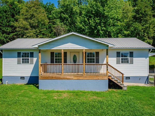 1054 West Vann Road, Greeneville, TN 37743