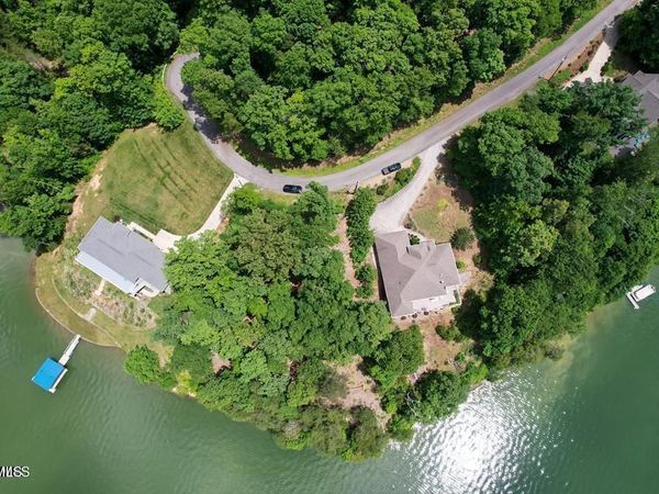 1147 Lakefront Place, Baneberry, TN 37890