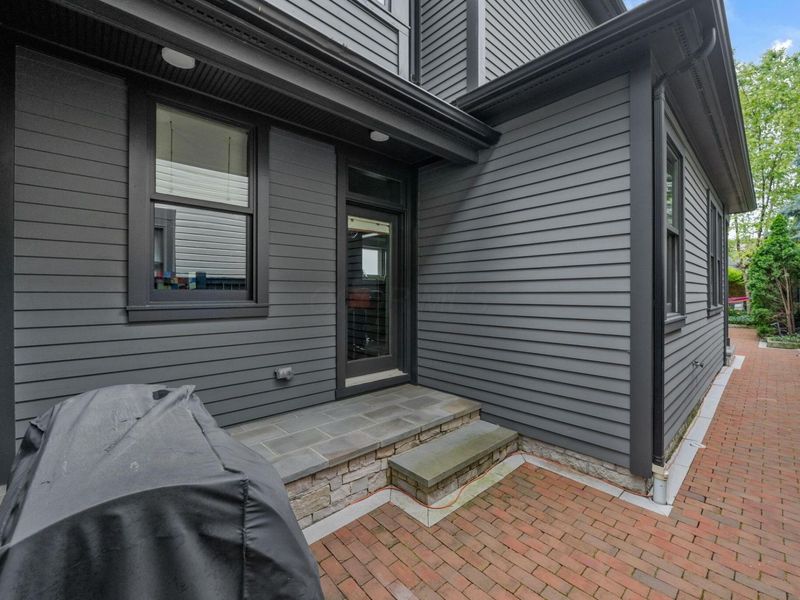 143 E Whittier Street , Columbus, OH 43206 Photo 43
