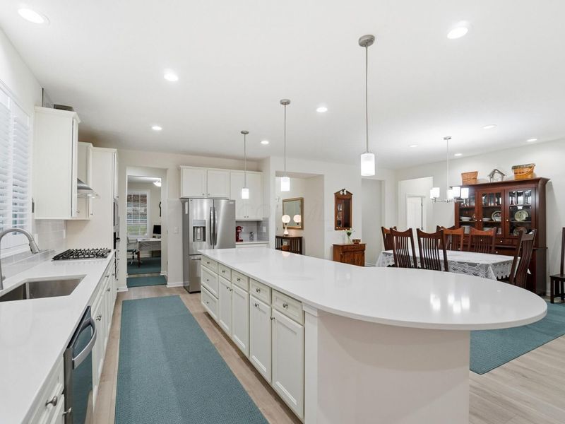 6393 Callaway Square E, New Albany, OH 43054 Photo 12