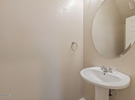 1052 Crown View Drive, Reno, NV 89523 Photo