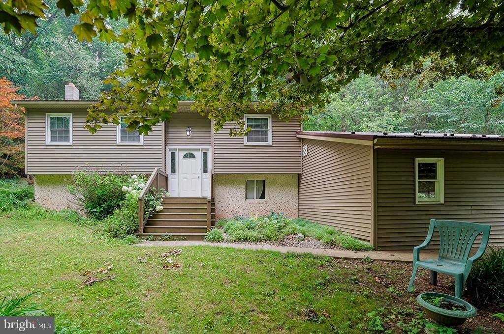 140 SPRING RUN ROAD , BELLEFONTE, PA 16823