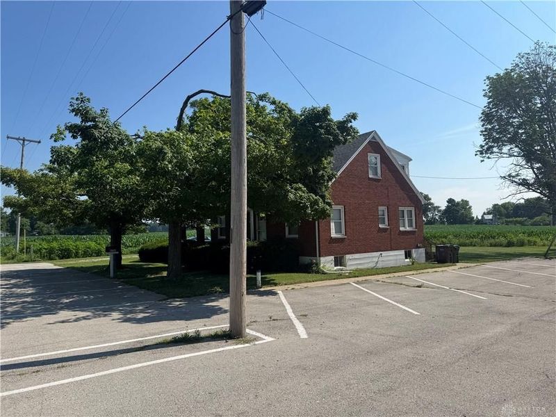 4690 N Sulphur Springs Road, Brookville, OH 45309 Photo 7