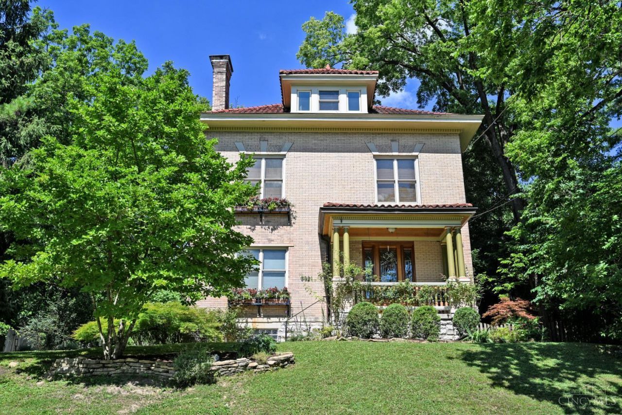 3321 Morrison Avenue, Unit -, Cincinnati, OH 45220 Main Photo