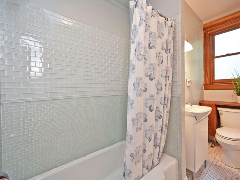 3321 Morrison Avenue, Unit -, Cincinnati, OH 45220 Photo 47