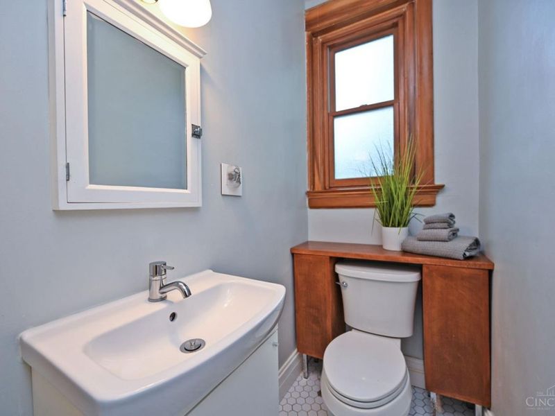 3321 Morrison Avenue, Unit -, Cincinnati, OH 45220 Photo 48