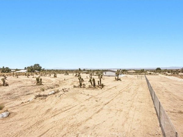 11074 Ponderosa Road , Pinon Hills, CA 92372