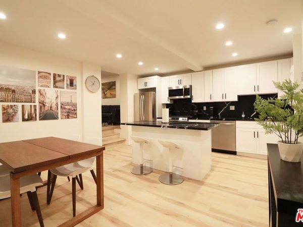 944 N San Vicente Boulevard, Unit 10, West Hollywood, CA 90069