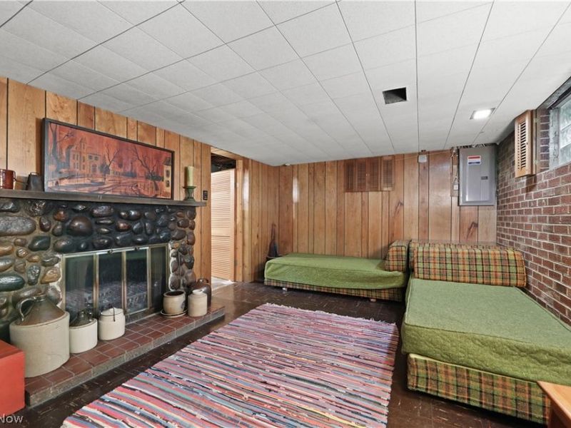 12890 Edison Street NE, Alliance, OH 44601 Photo 33